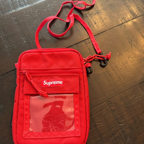Supreme Red Crossbody Bag - Picture 1 of 10